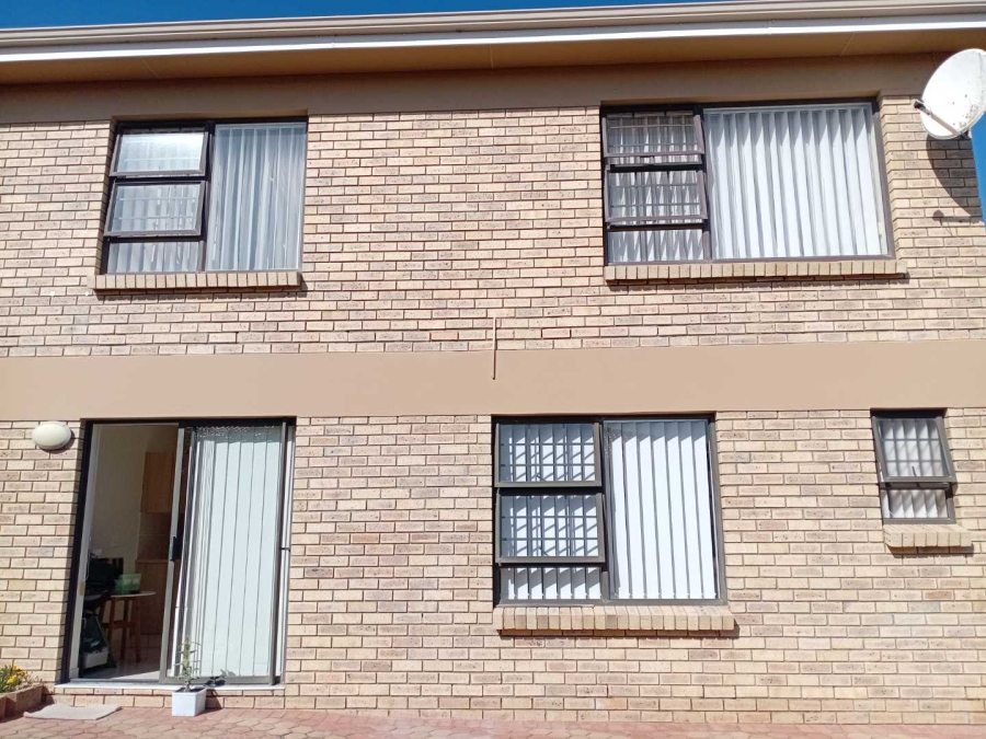 3 Bedroom Property for Sale in Reebok Western Cape